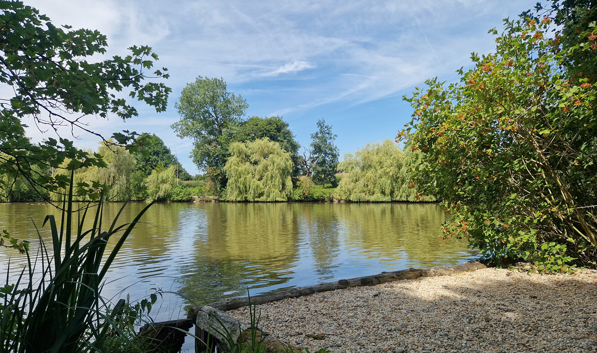 Sfeer Marolles Vissen Frankrijk Visvakantie Sfeer Betaalwater Bivvy