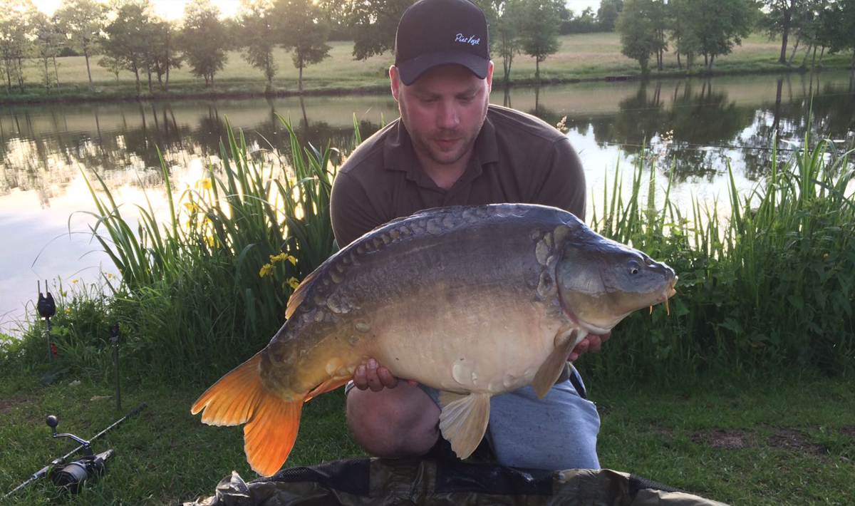 Karper Etang Morlou Visvakantie Frankrijk Morlou Visvakantie Accommodatie