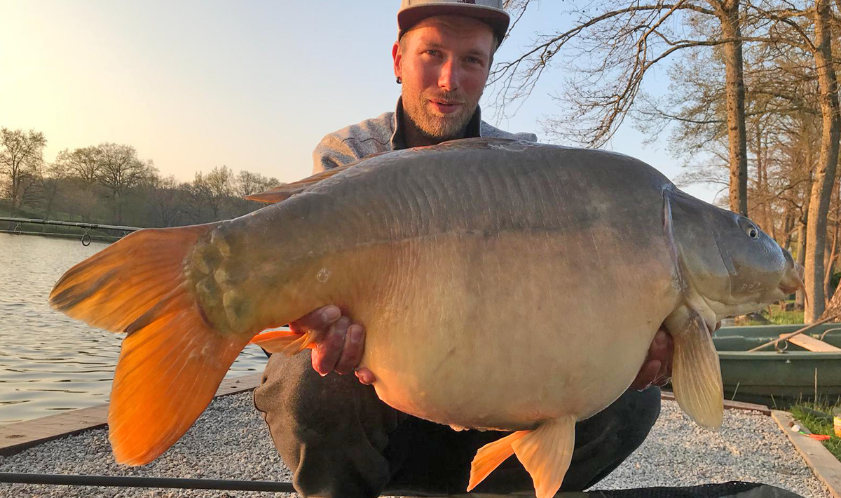 Karper Etang Morlou Visvakantie Frankrijk Etang Morlou Accommodatie