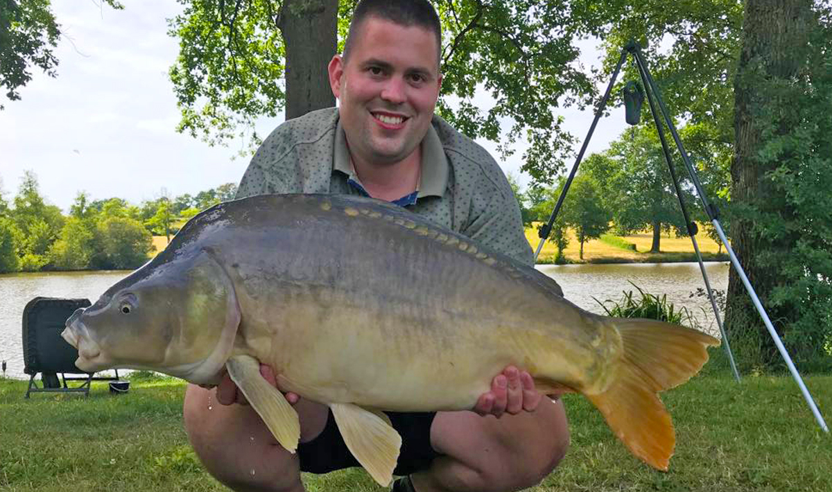 Karper Etang Morlou Visvakantie Frankrijk Karper Visvakantie Frankrijk