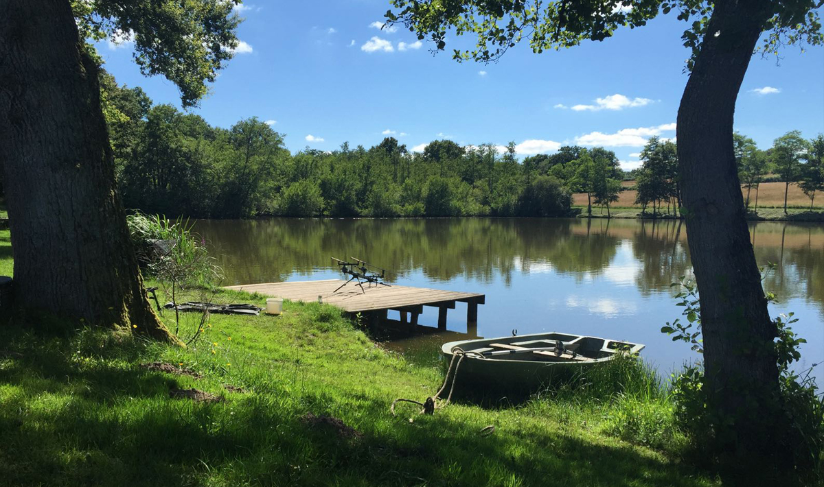 Sfeer Etang Morlou Visvakantie Frankrijk Etang Morlou Accommodatie