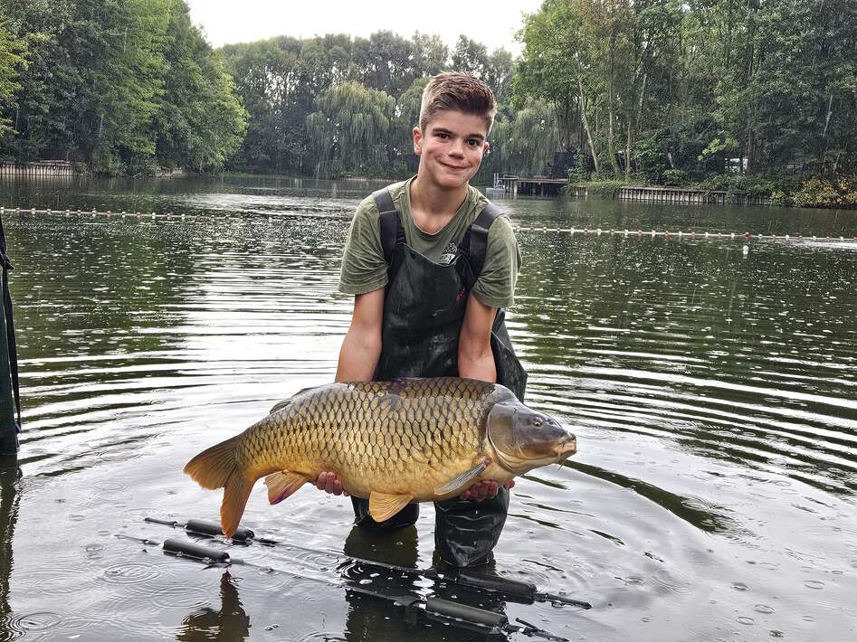 Carplake Rosmalen Karpervissen In Nederland Carplake In 11