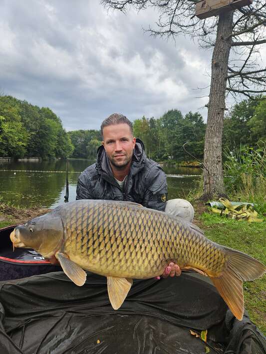 Carplake Rosmalen Karpervissen In Nederland Rosmalen Karpervissen Nederland