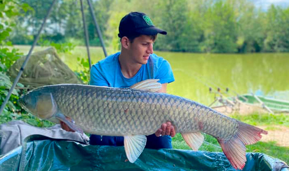 Karperdroom Herpen Karpervisvakantie Nederland Accommodatie Karpervisvakantie Accommodatie Betaalwater