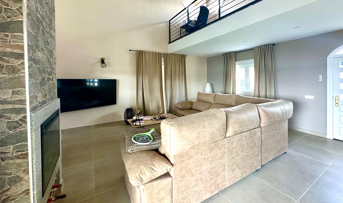 Casa Tranquilla Orellana Woonkamer 2 Casa Orellana 2