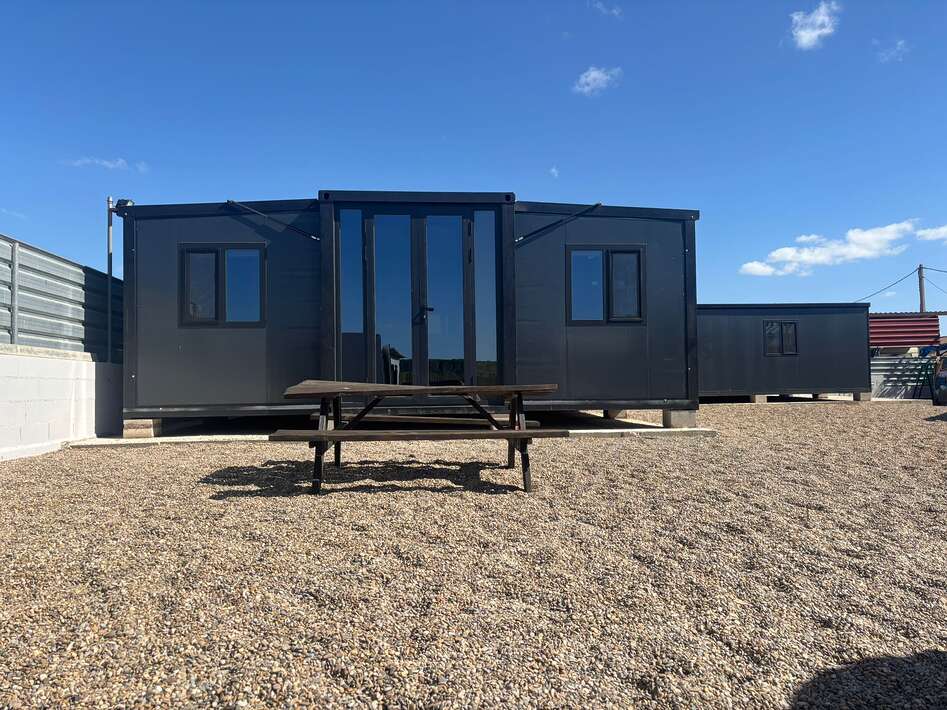 Caspe Fishing Chaos Accommodation 1 Caspe Fishing Accommodation