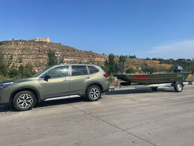 Ebro Deluxe Fishing Boat Ebro Deluxe Fishing