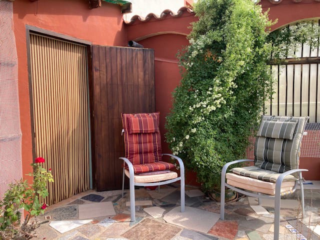 Ebro Deluxe Fishing Garden 1 Ebro Deluxe 1