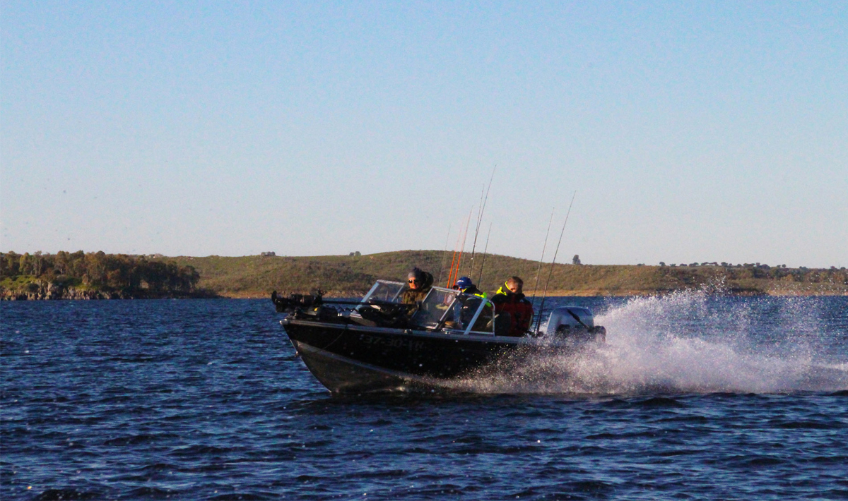 Boot Orellana Extremadura Spanje Roofvissen Extremadura Roofvissen Bass