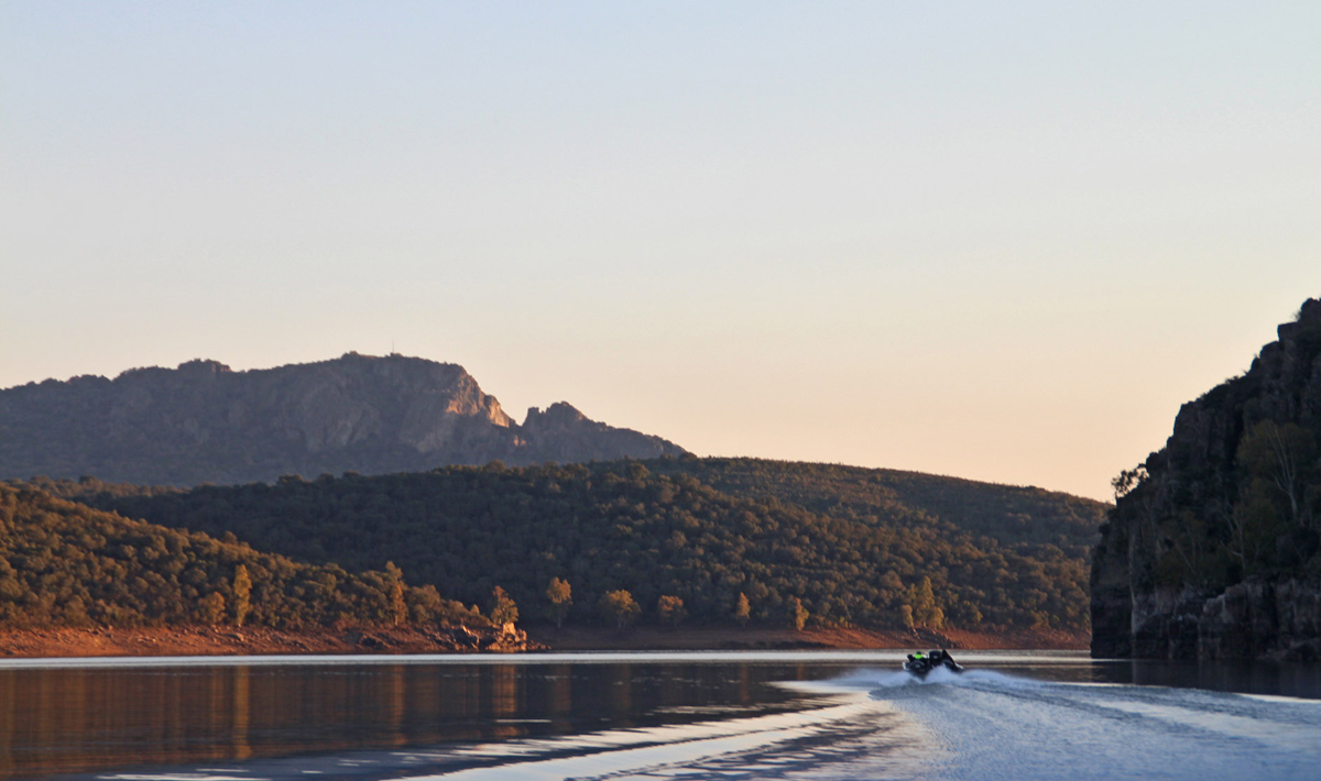 Sfeer Garcia Sola Extremadura Spanje Garcia Snoek Snoekbaars